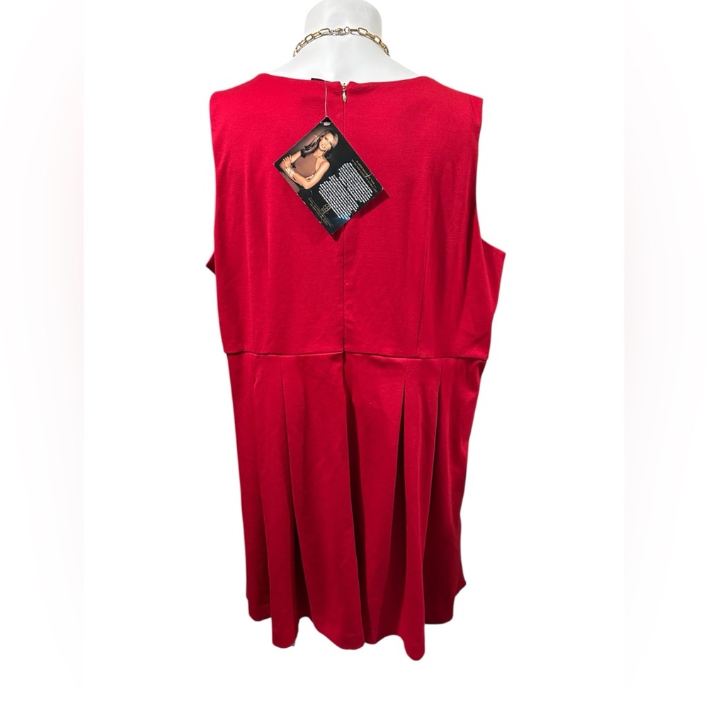 IMAN Vibrant Red Sleeveless A-Line Tunic Top - Picture 2 of 7